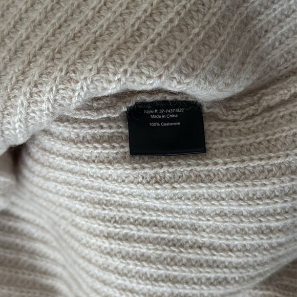 Jenni Kayne boat neck sweater NWT no flaws - Picture 8 of 9